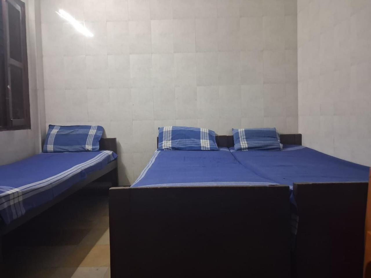 G R Mansion Lodge